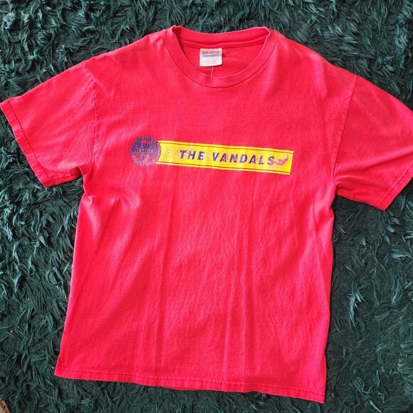 Vintage 90s The Vandals Punk Rock Band Tee Red Hanes Heavyweight 19x26 - Picture 1 of 6